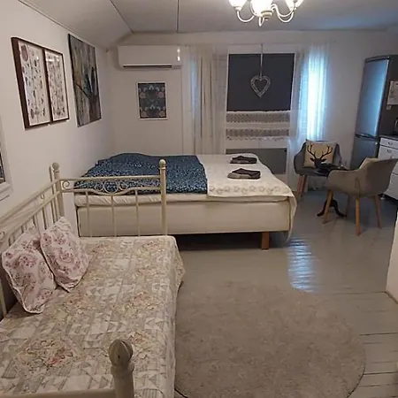 Huoneisto Maalaisromanttinen Sara Kuusa