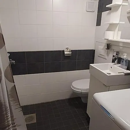 شقة Maalaisromanttinen Sara
